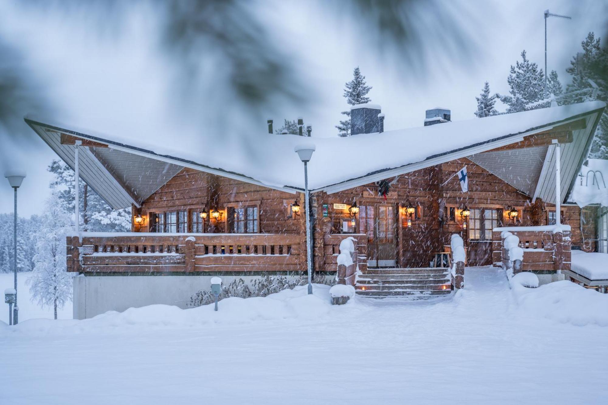 Hotel Kuusamon Portti Exteriör bild